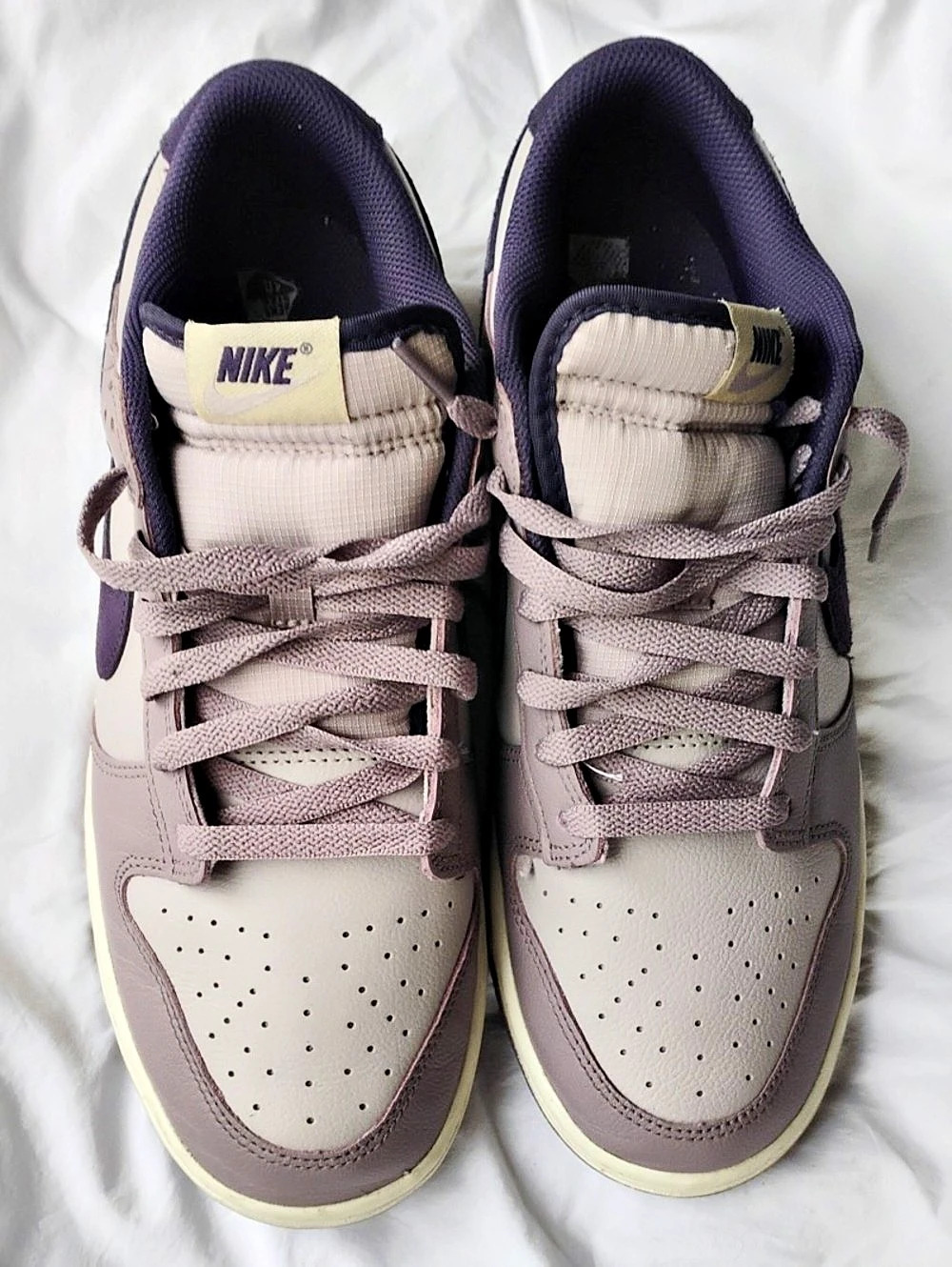 Nike Dunk Low SE 'Light Violet Ore' Sneakers Purple & Pink US 10